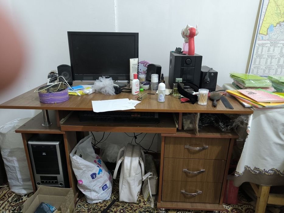 Кампютер столи бн бирга