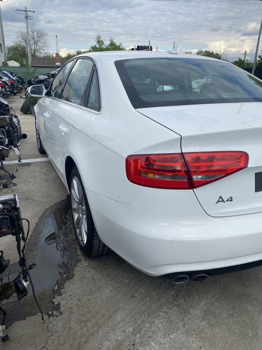 Ușă dreapta față Audi A4 B8.5 Facelift 2012