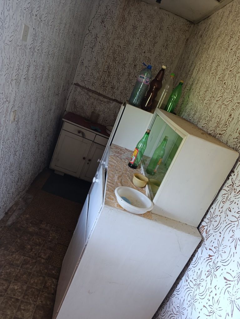 Къща с двор в с.Кътина