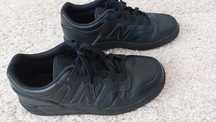 Adidasi baieti New Balance negri masura 35 stare buna
