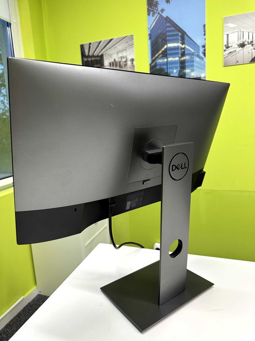 Dell UltraSharp 24 USB-C Monitor