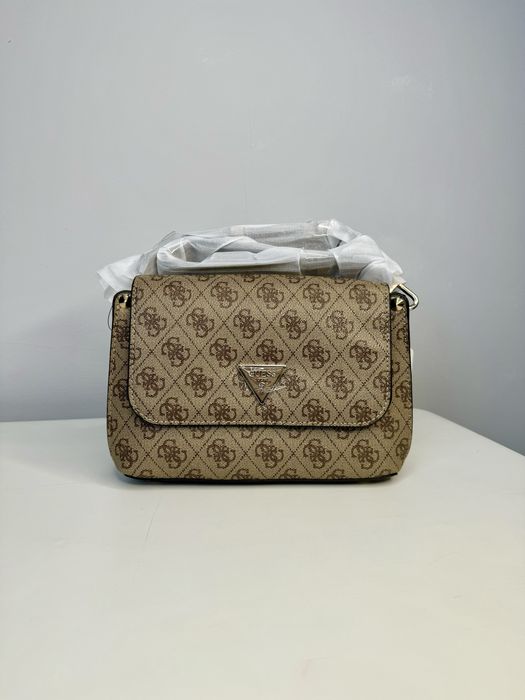 Оригинал сумки от Guess