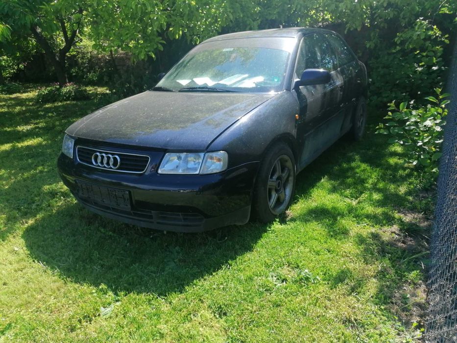 Audi A3 8L1 1.6 1997г. На части