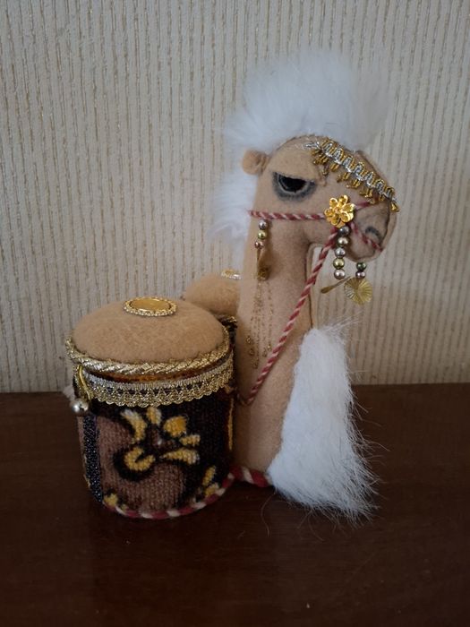 Шкатулка верблюд