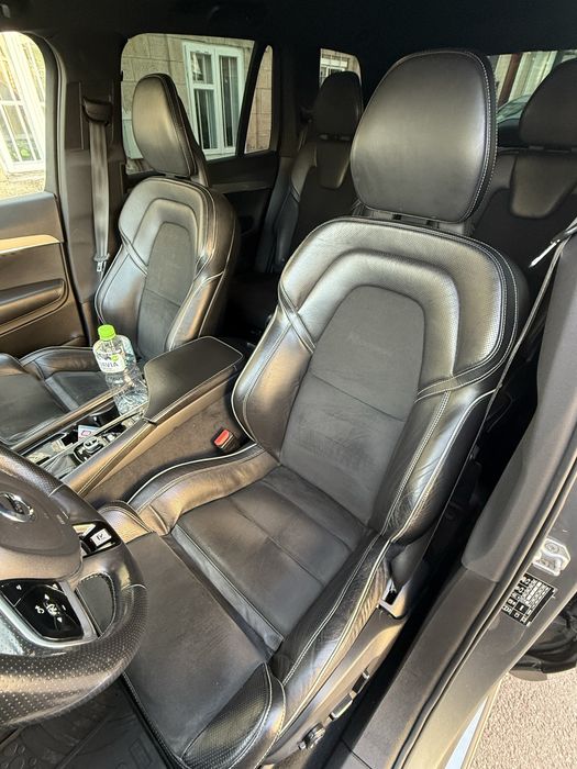 Volvo XC90 R-Design D5 / proprietar