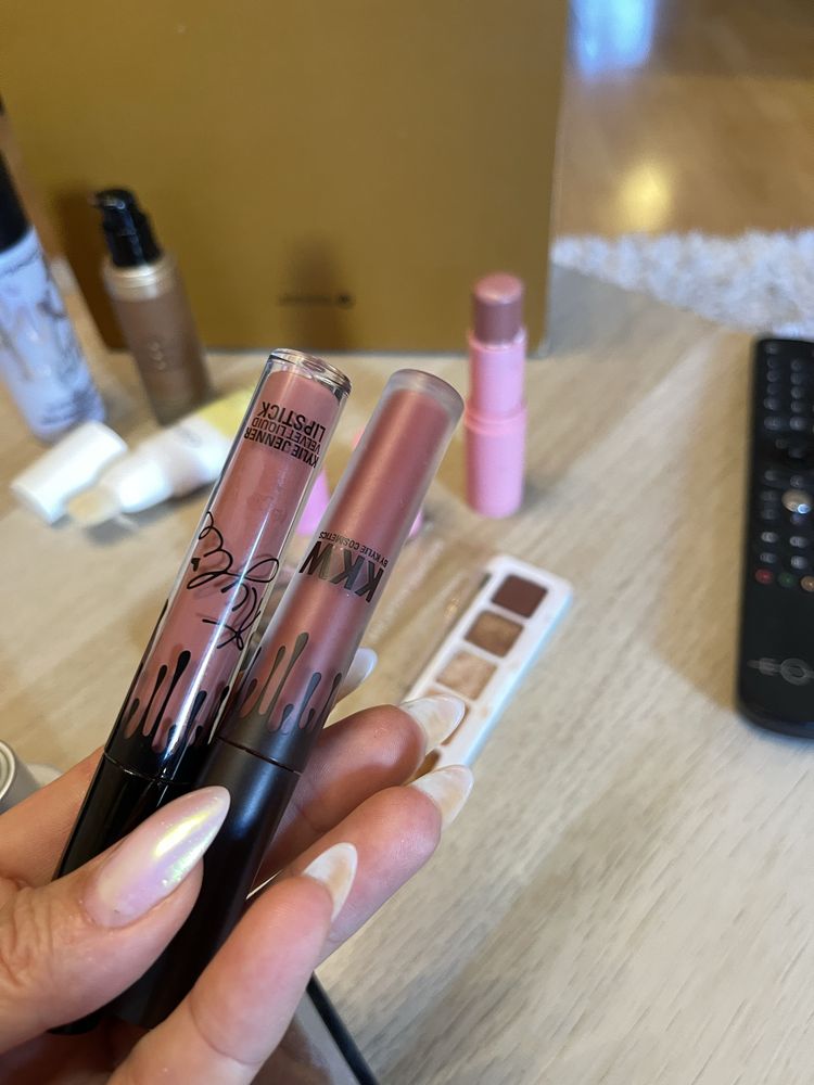 Лот козметика Chanel Dior Natasha denona Kylie Guerlain Mac Too Faced