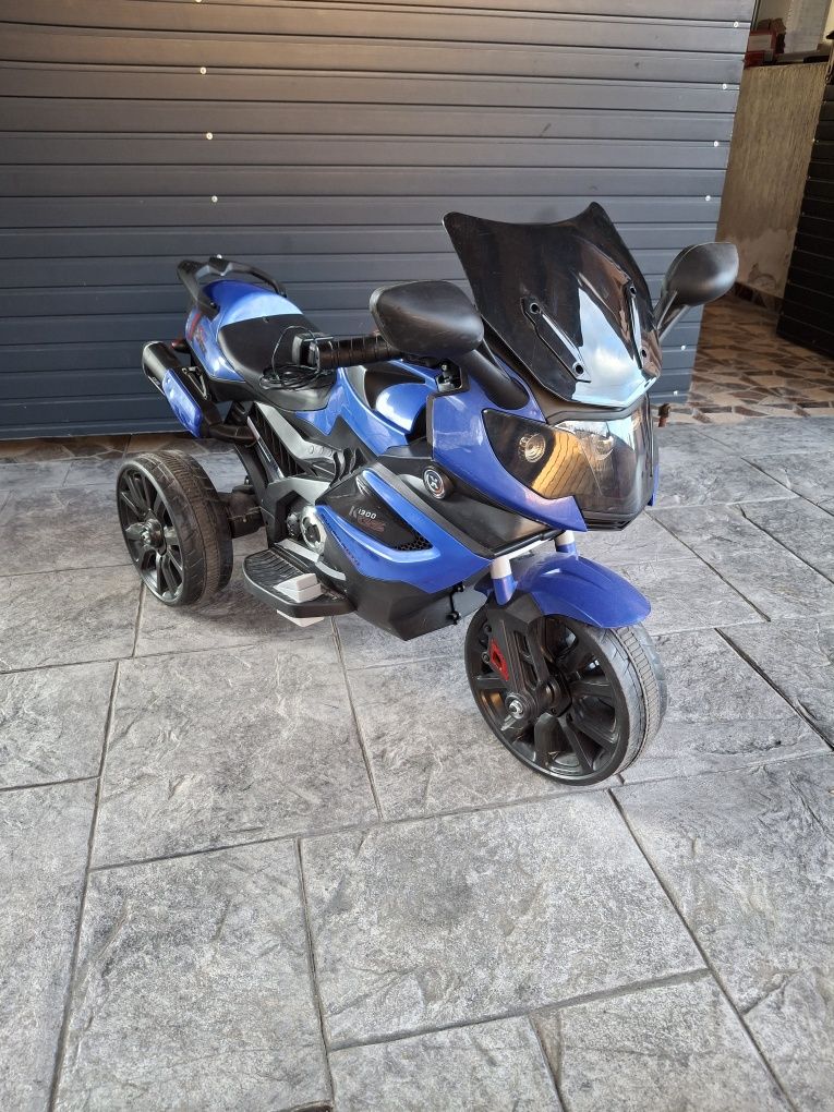 Motor copii pe 3 roti