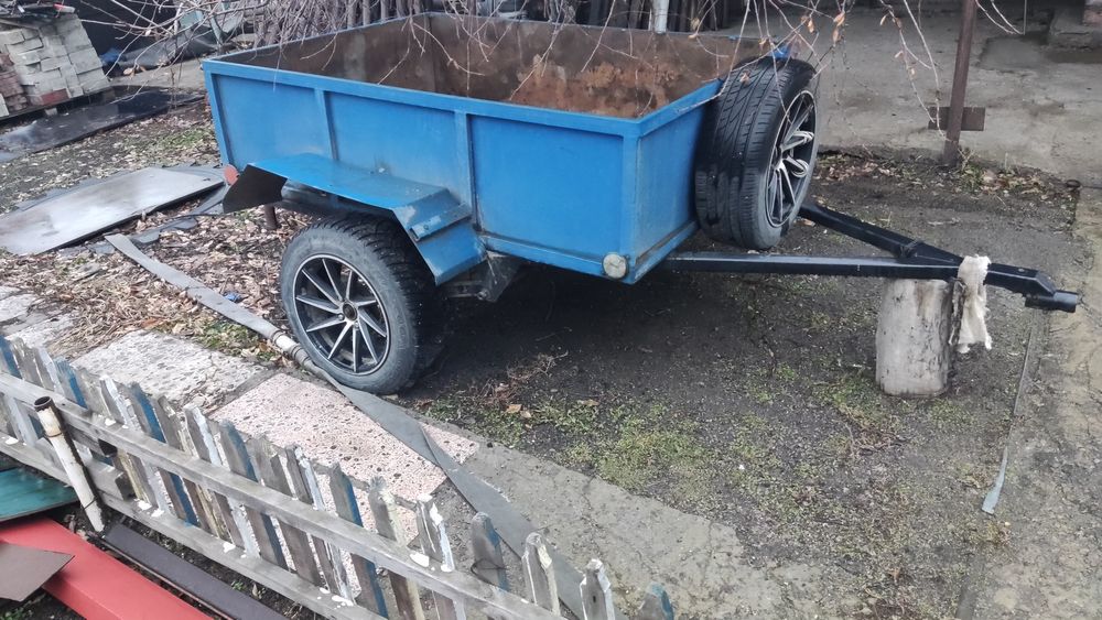 Продам прицеп для легкового автомобиля