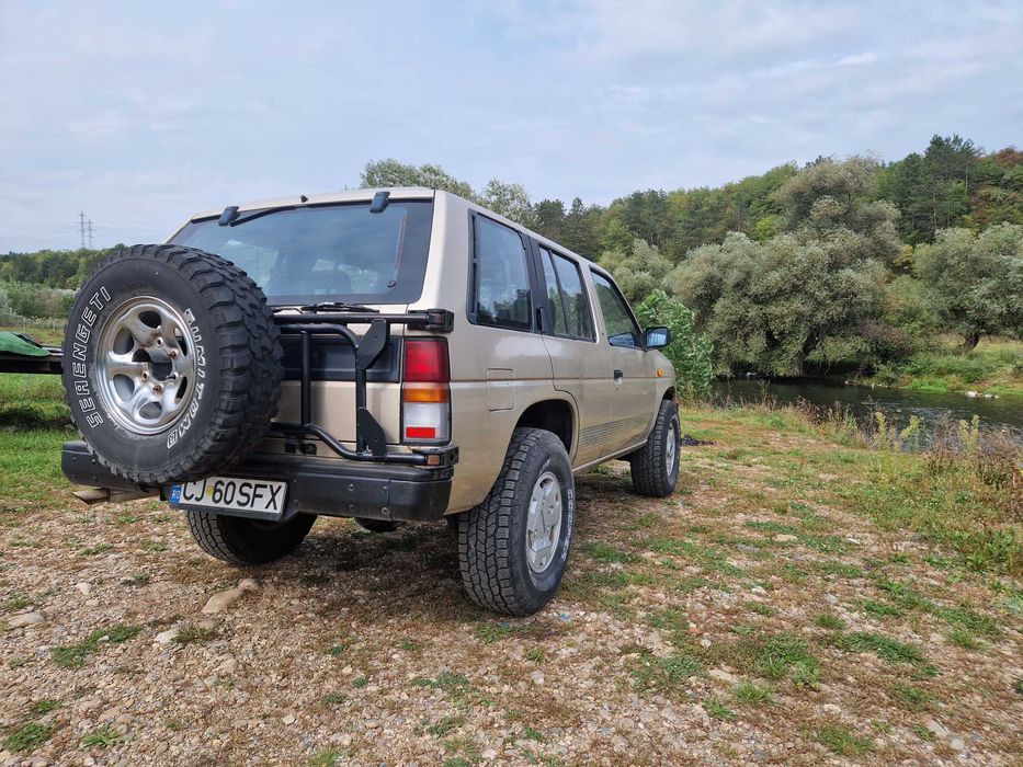 Nissan Terrano 3.0E 1991 automat,clima,atestat vehicul istoric.