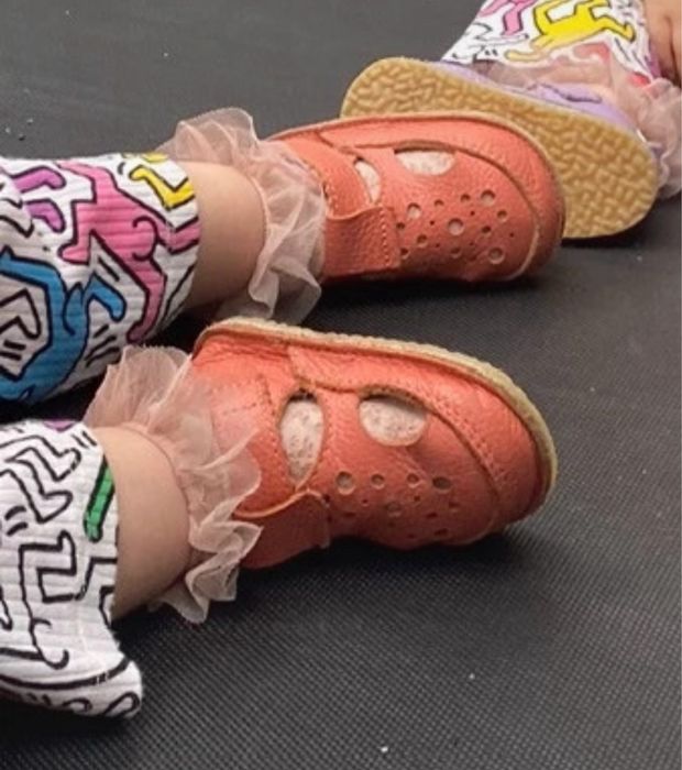 Sandale piele si talpa flexibila
