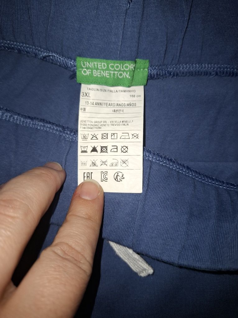Benetton бермуди 168см.