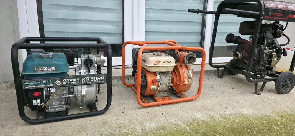 Vând motopompe 2 țoli