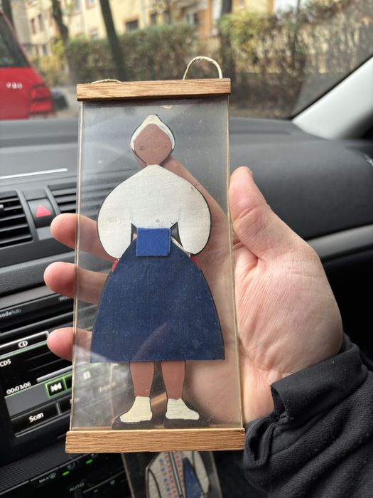 Tablou/Arta populara/Decoratiune - oameni in port popular traditional