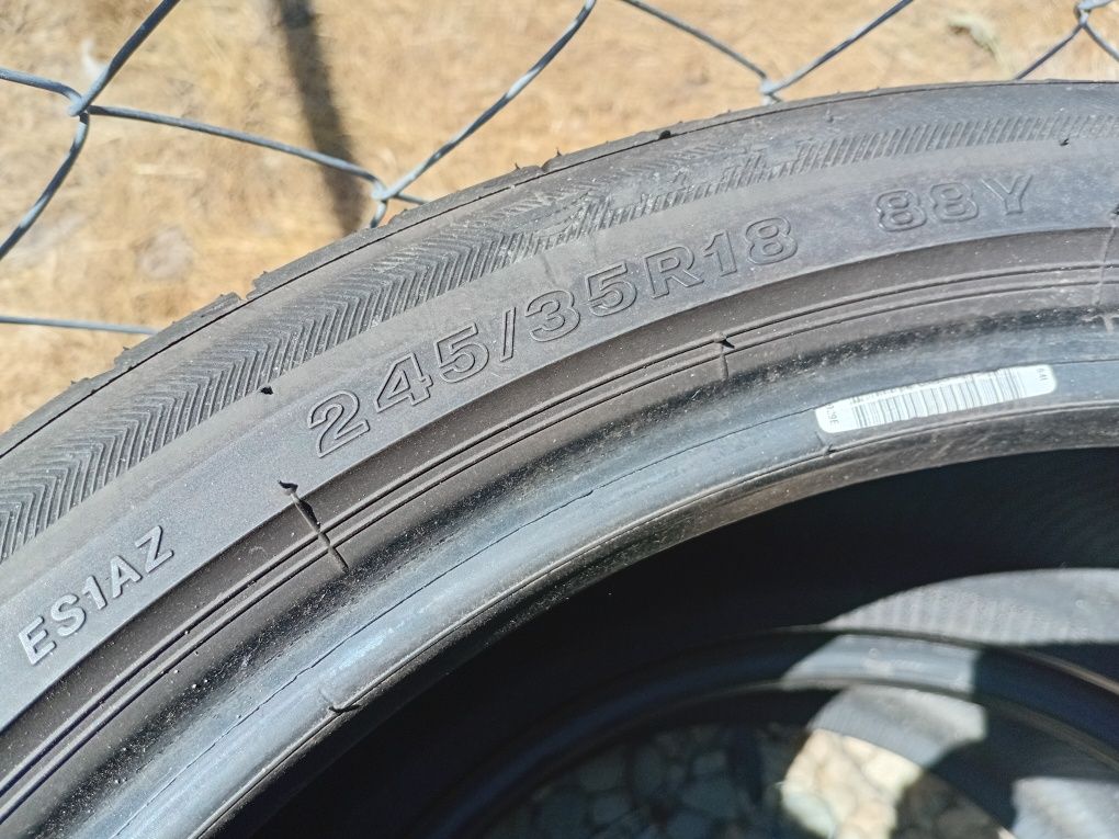 Brigestone set fata/spate 245/35/18 cu 225/40/18
