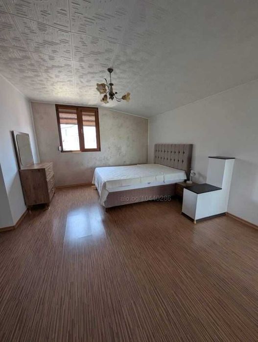 Дава се под наем Тристаен апартамент в Пловдив, Център - 90 кв.м за 612 € - Снимка #6