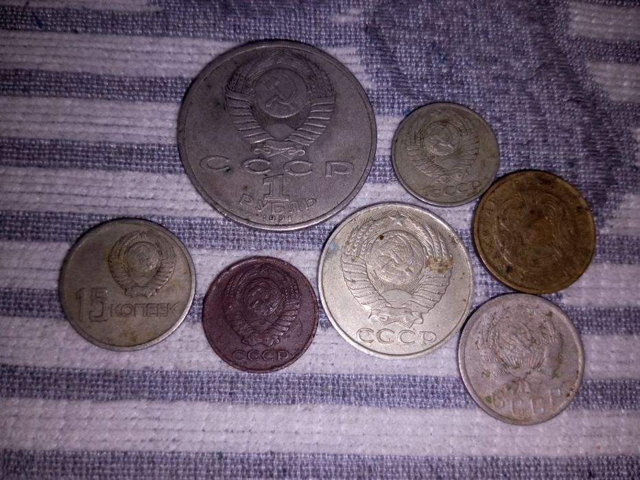 Продам монеты недорого