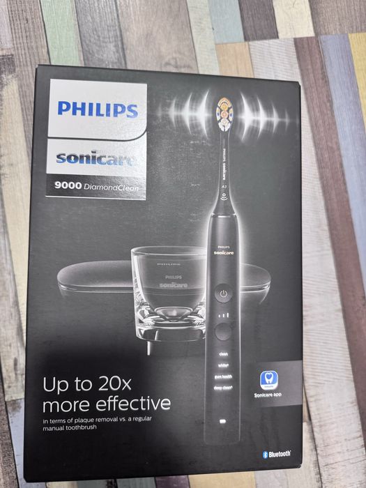 Vând 2 seturi de periute Philips Sonicare seria 9000