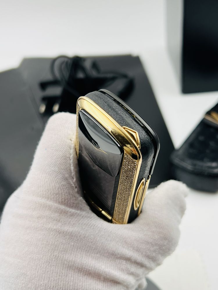 Vertu 18k gold and diamnond фул комплект