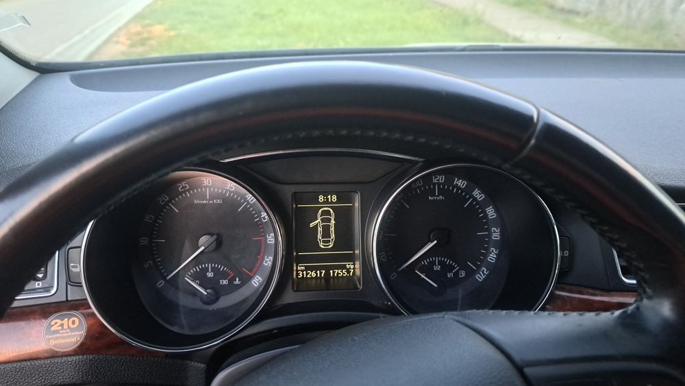 Vănd Skoda Superb