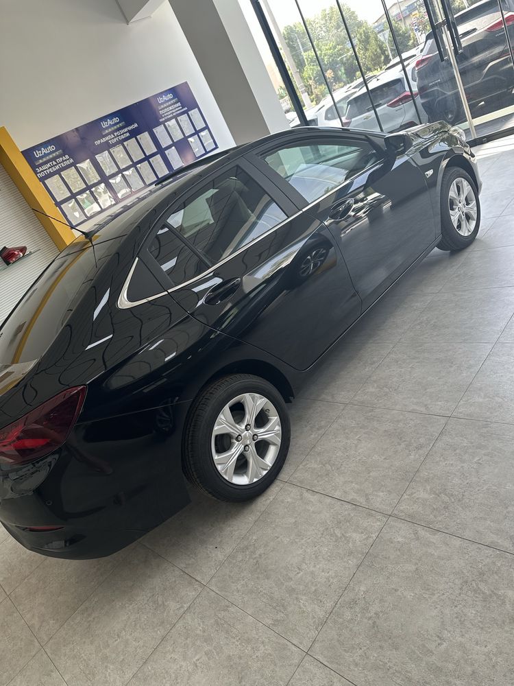 Onix premier plus