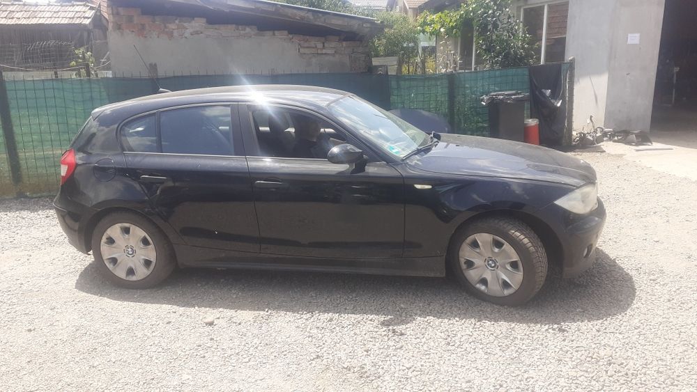 Dezmembrez Piese Bmw E87 Seria 1 din 2005