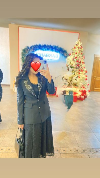 Платье с пиджаком