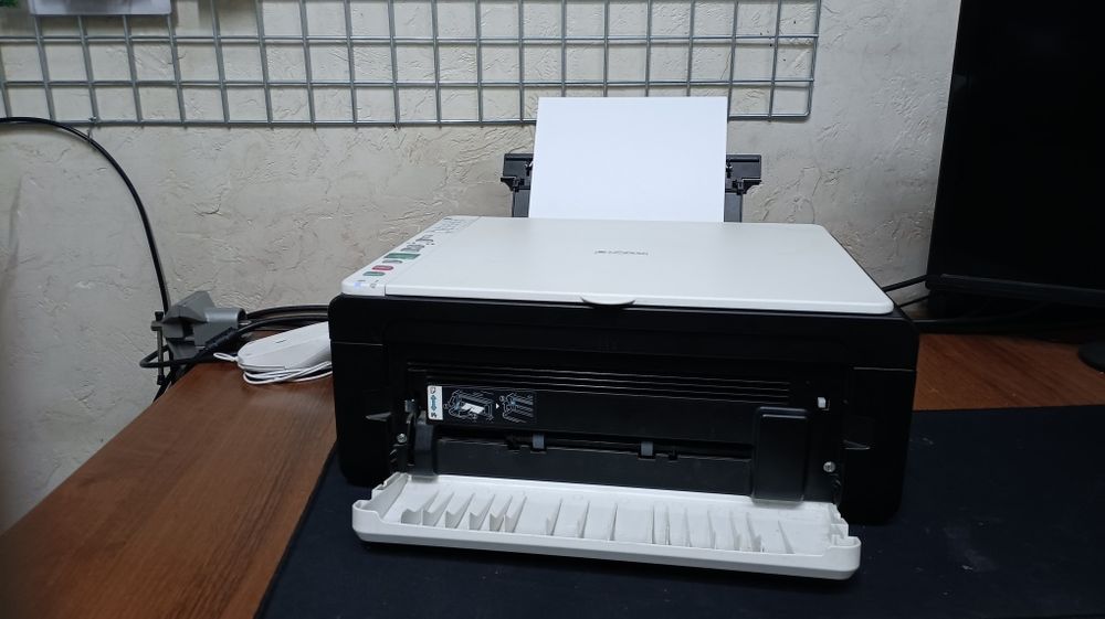 Принтер МФУ RICOH sp 111 su