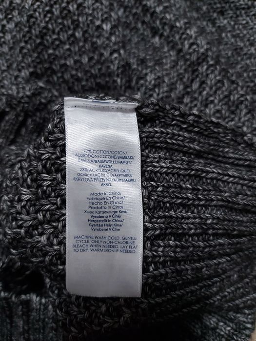 Pulover subtire Chaps, culoare negru/alb, model picatele (M)