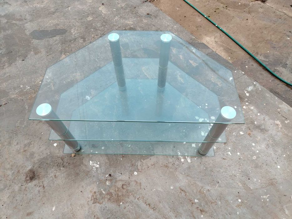 Подставка под телевизор