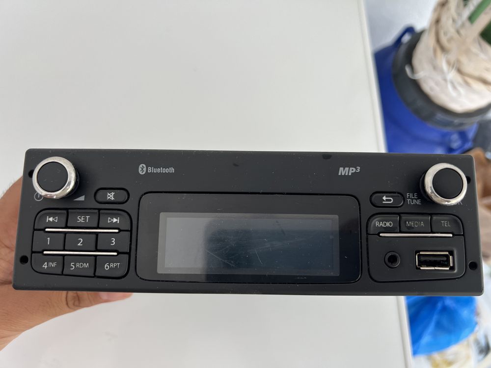 Radio MP3 cu Bluetooth Dacia,Renault