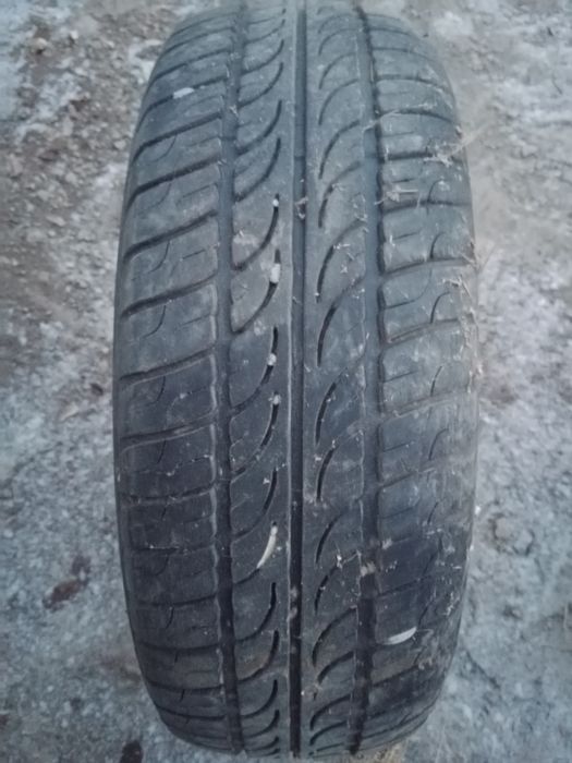 Продам шину 195.55.R15