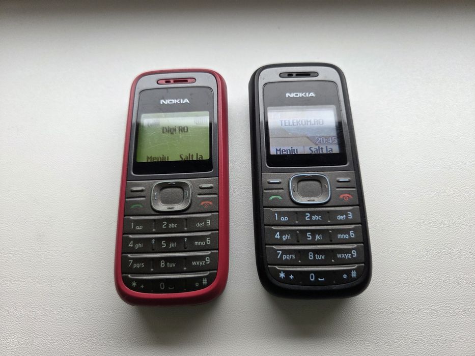 Nokia 1200/1208 - telefon simplu cu butoane