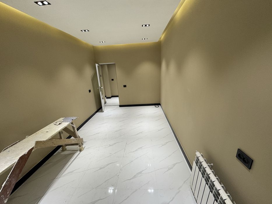 Срочно Сдаётся Нежилое Айбек метро ор-р на против КДБ БАНКА