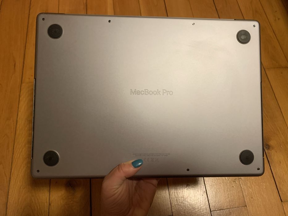 MacBook PRO (2021) A2442, M1,SSD 512 gb,16GB RAM