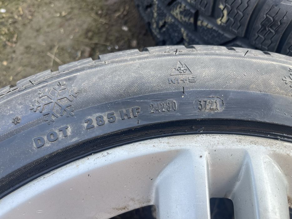 Алуминиеви джанти с гуми за BMW