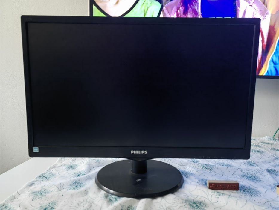 Monitor PHILIPS model 223v5vl