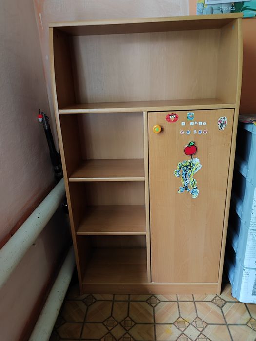 Шкаф детский       .