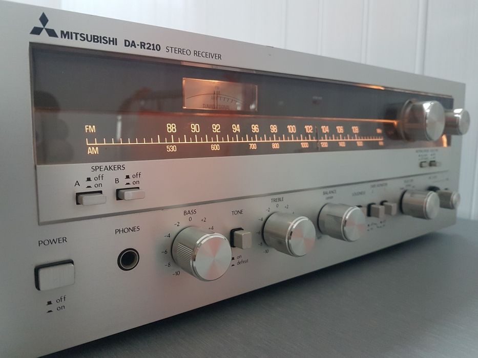 Amplituner , raritate, Mitsubishi da-r210