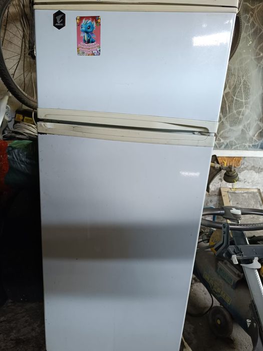 Продам недорого холодильник NORD бу