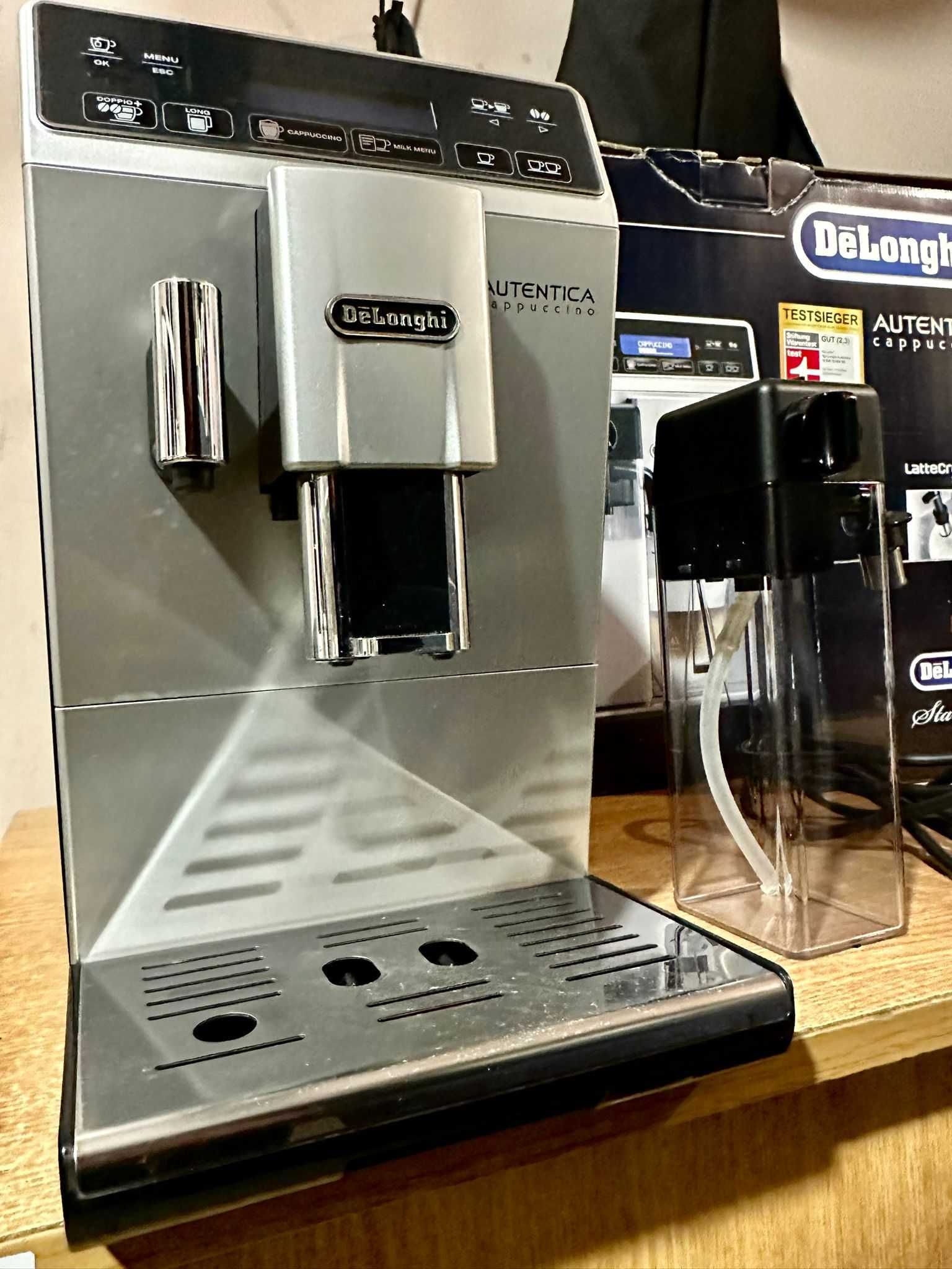 DeLonghi Autentica Capuccino Espressor Aparat de cafea