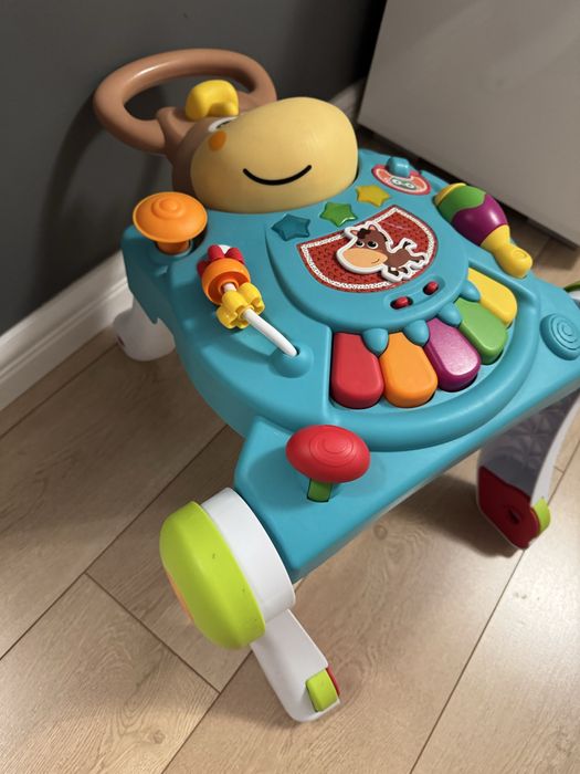 Antemergator si Masa de activitati B-Kids, Calut