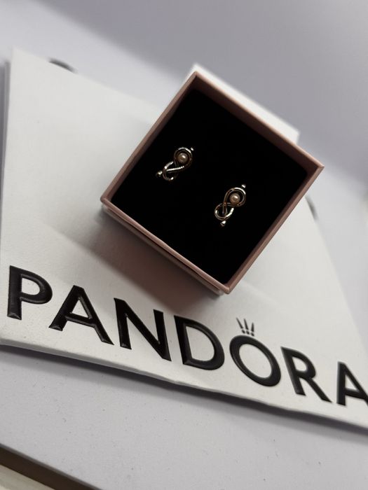 Пандора обеци Pandora