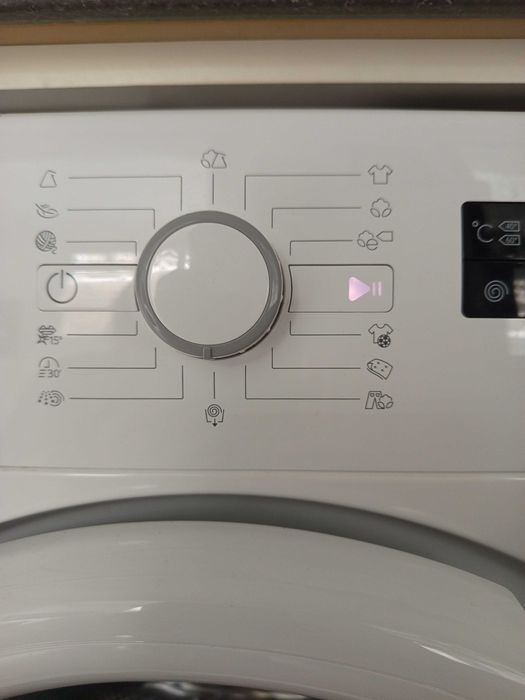 Пералня Whirlpool