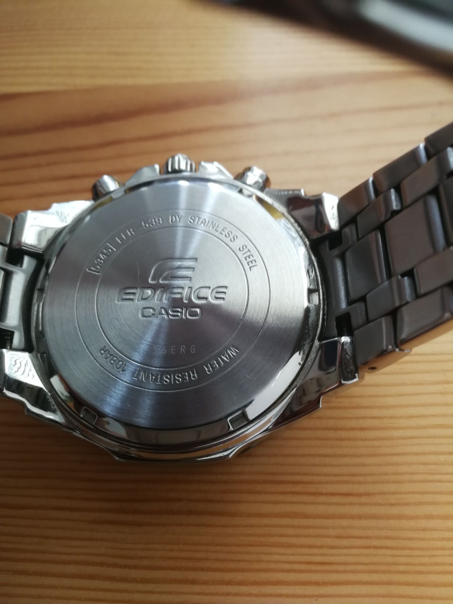 Casio edifice като нов