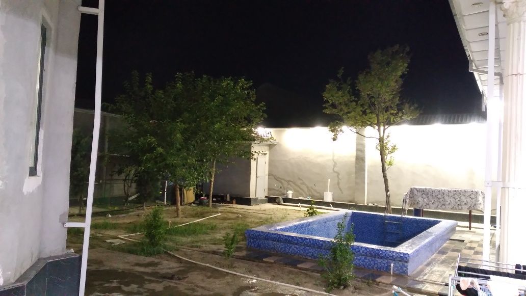 Ховли сотилади 6 сутих