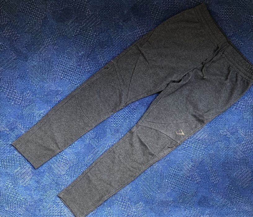 Gymshark ОРИГИНАЛНО долнище - S-M