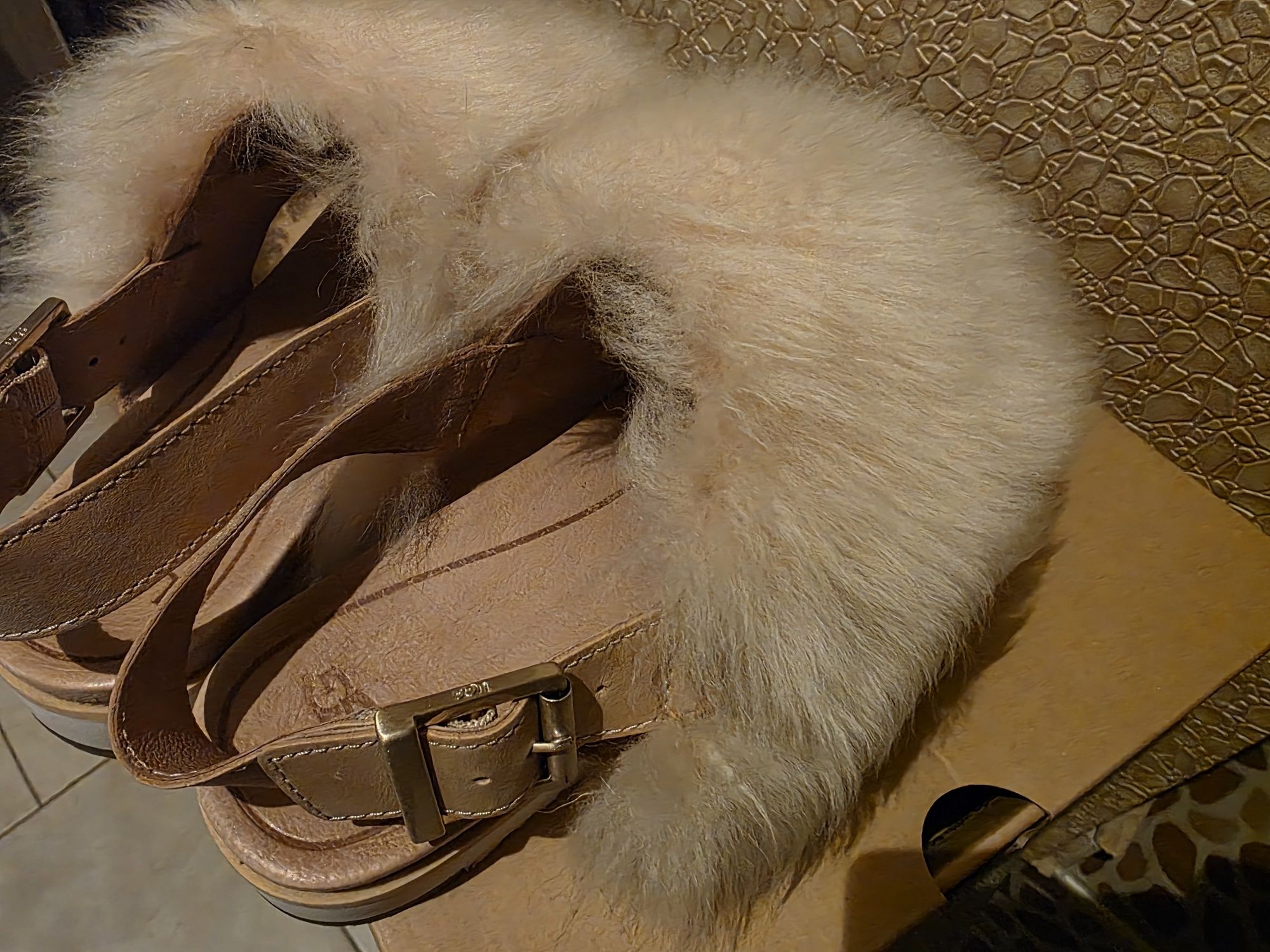 UGG дамски сандали