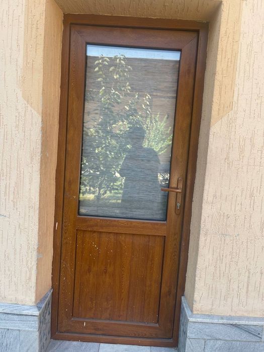 Имзо акфа пласт эшиклар срочно сотилади