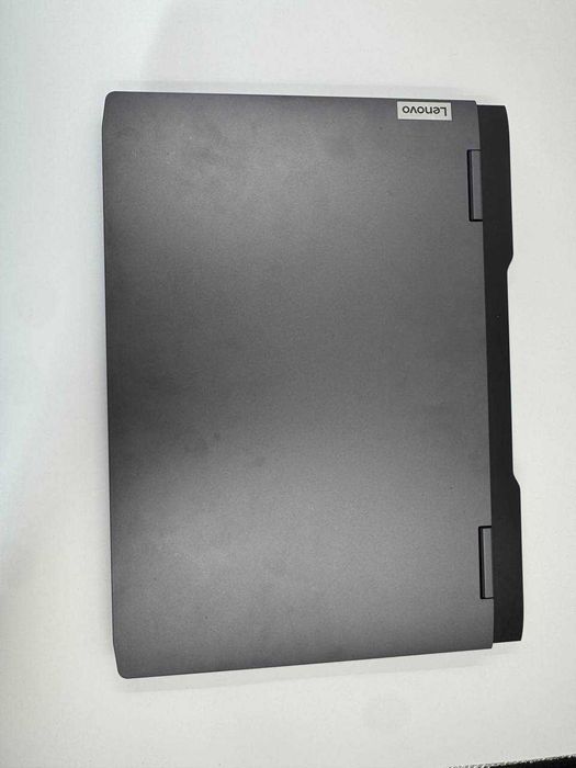 Lenovo LOQ 16 RTX 4060 Ryzen 7 7840