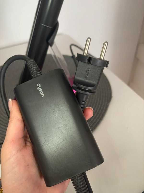 Placa de păr Dyson cu acumulator, incarcator